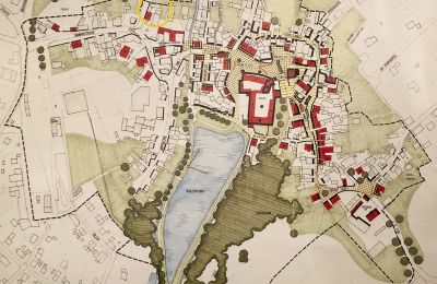 Karte Ortskernsanierung von 1987, gelb markiert: Weißer Schwanen - Quelle: vorbereitende Untersuchungen für eine Ortskernerneuerung des Marktes Thurnau - Bearbeiter: Resch+Stiefler, Dipl.-Ing. Architekten BDA