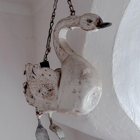 Dieser Schwan war einst das Schild am Wirtshaus „Zum weißen Schwanen“ (Foto: Harald Stark)